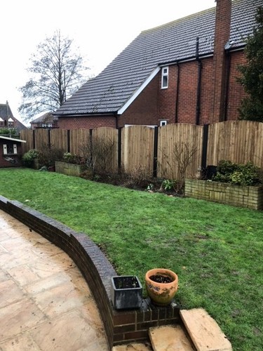 Slotted concrete fence post - concrete,